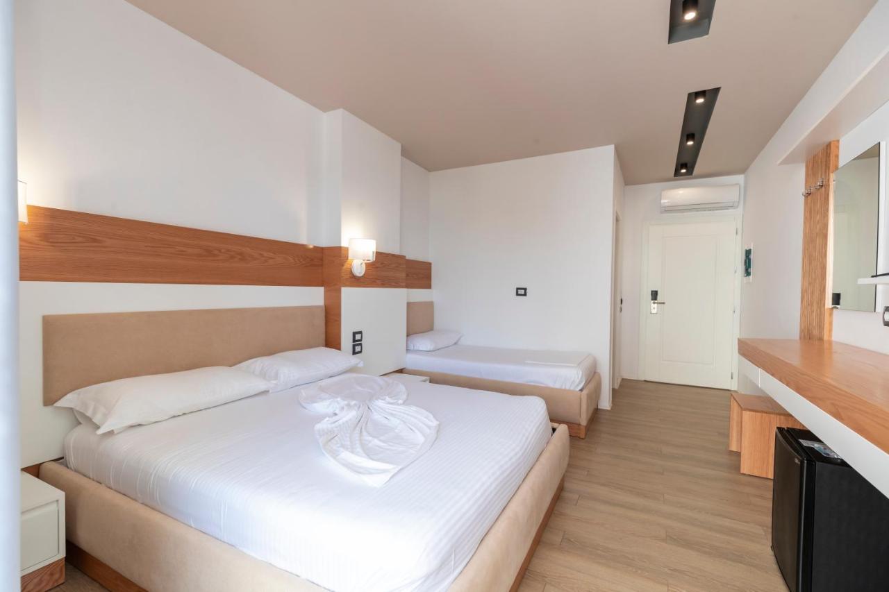 Ventus Hotel Ksamil Exterior photo