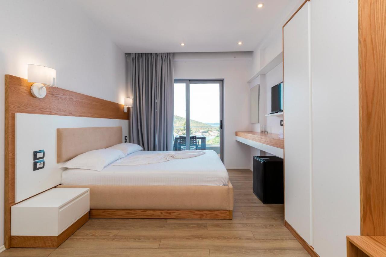 Ventus Hotel Ksamil Exterior photo